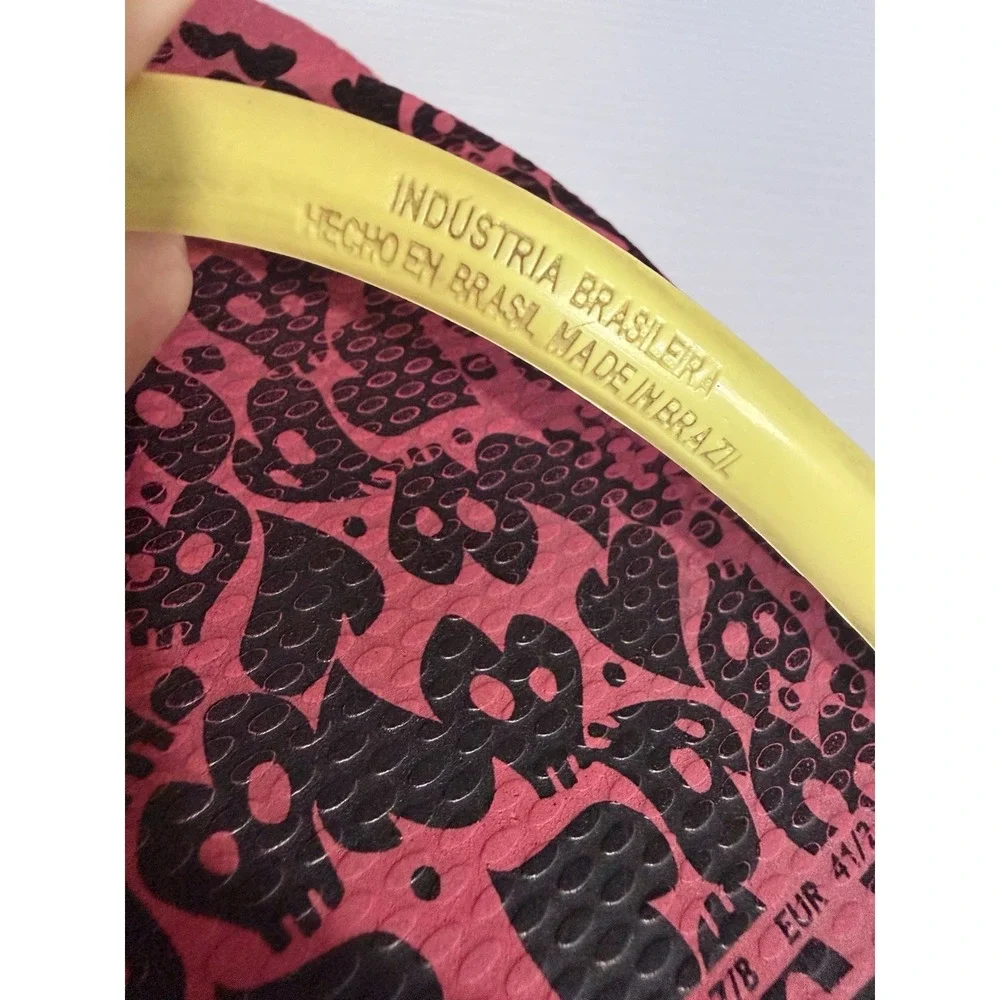 Havaianas Slim Flip Flops Women 7/8 Pink Yellow Skull Heart Print Sandals - Picture 8 of 12